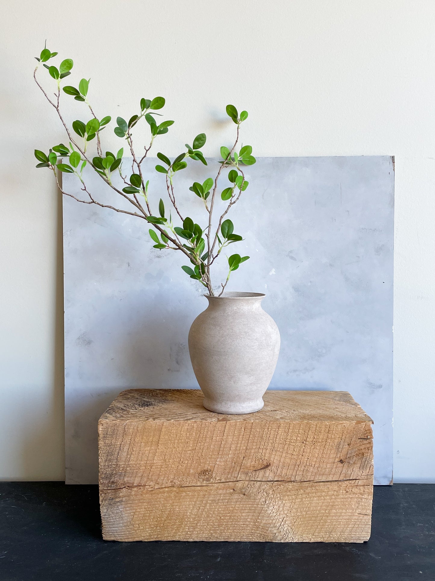 milos| rustic white textured decorative vase 07