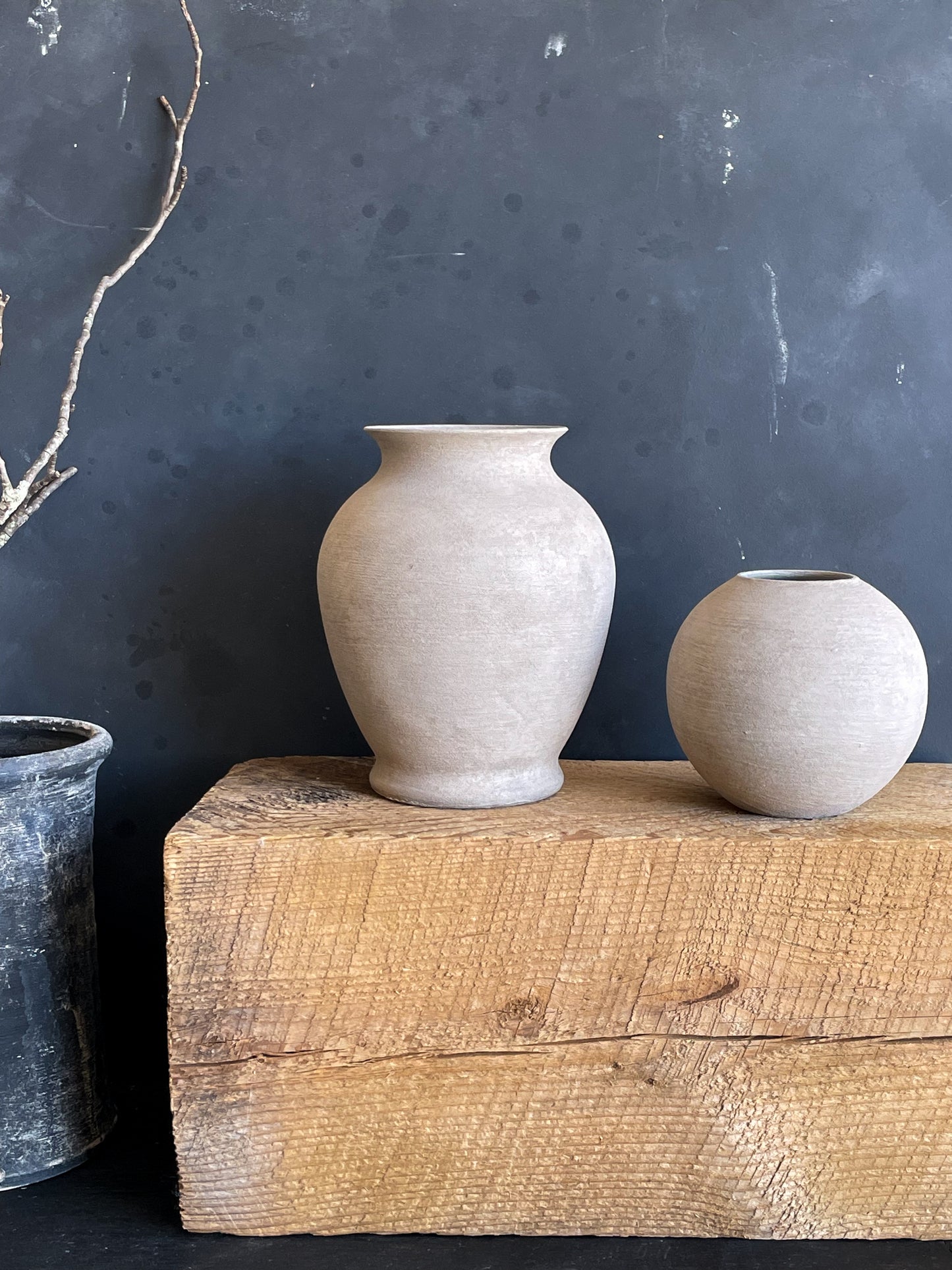 milos| rustic white textured decorative vase 07