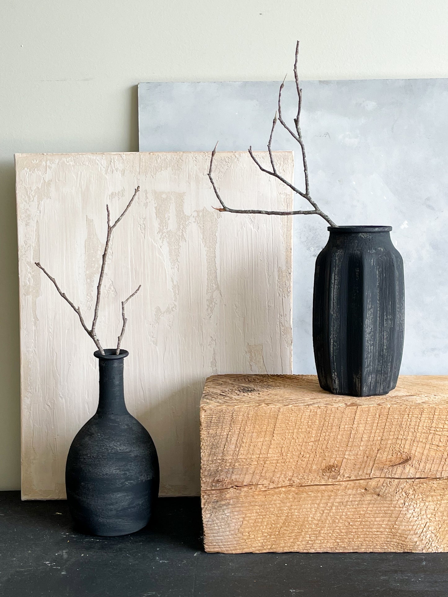 midnight| aged black textured decorative vase 21