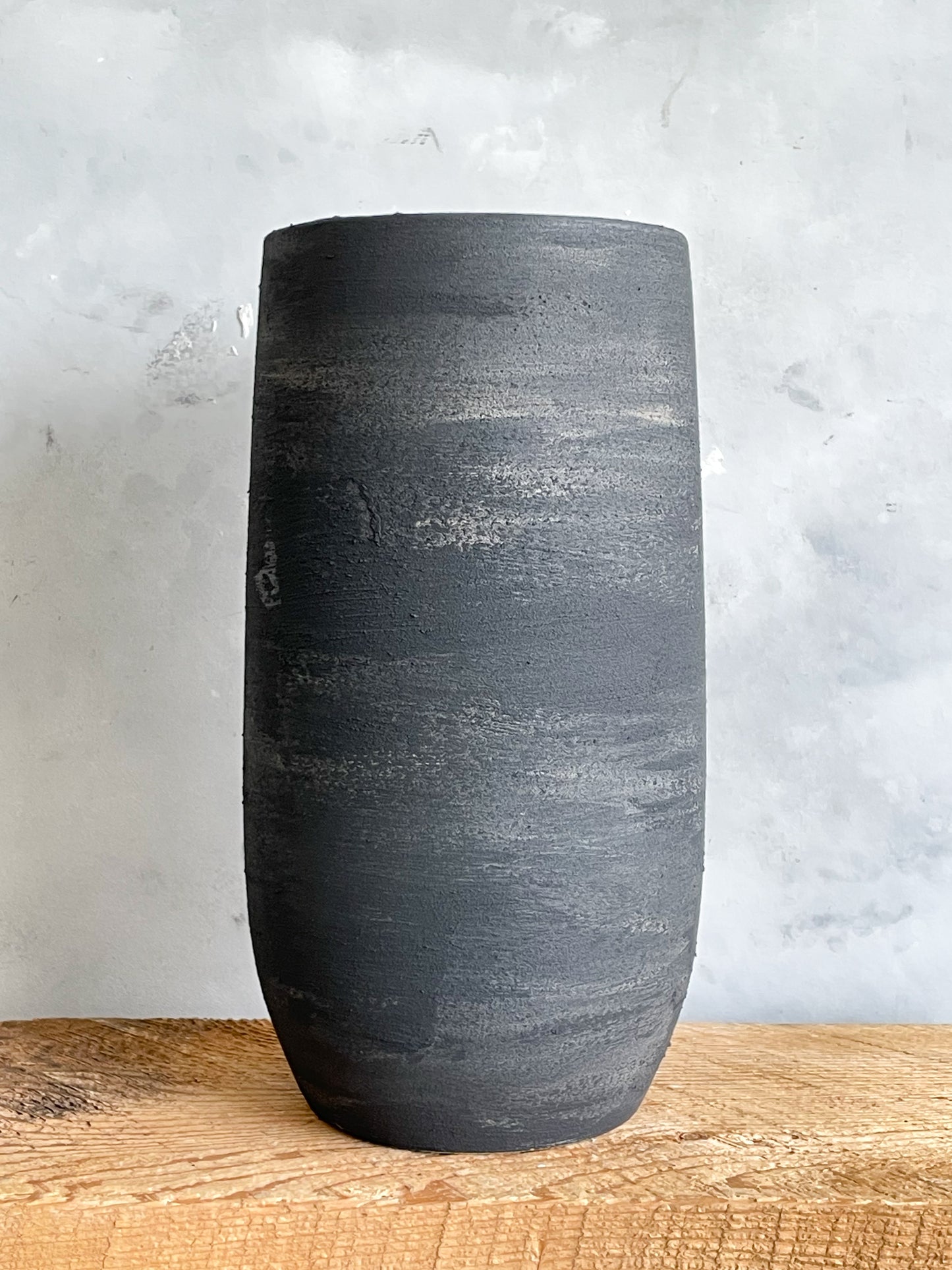 midnight| large aged black textured decorative vase 32