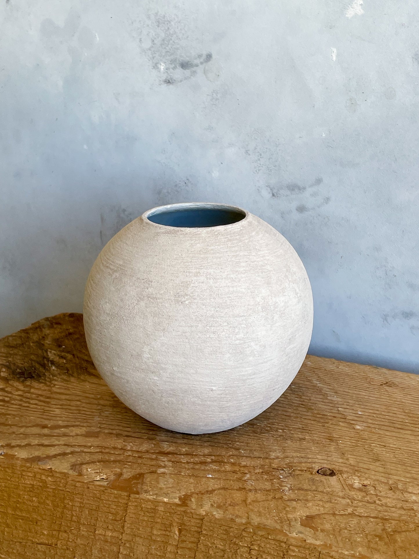 milos| rustic white textured decorative vase 08