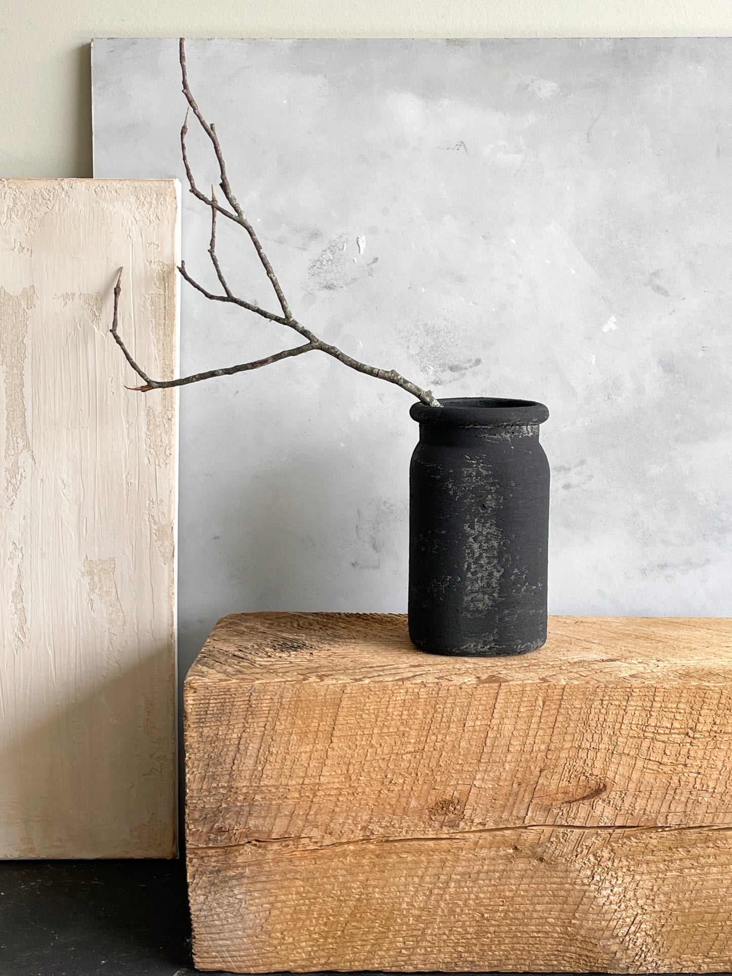 midnight| aged black textured decorative vase 25