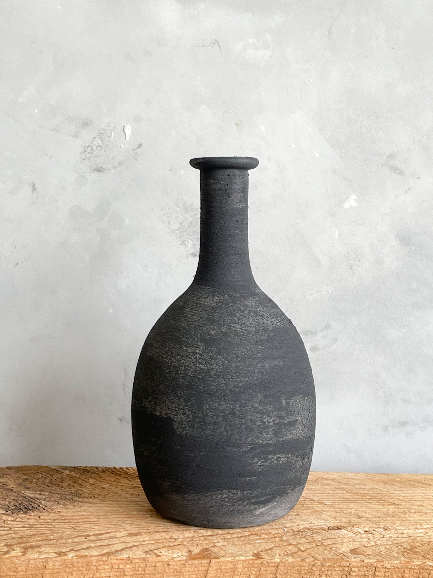 midnight| aged black textured decorative vase 31