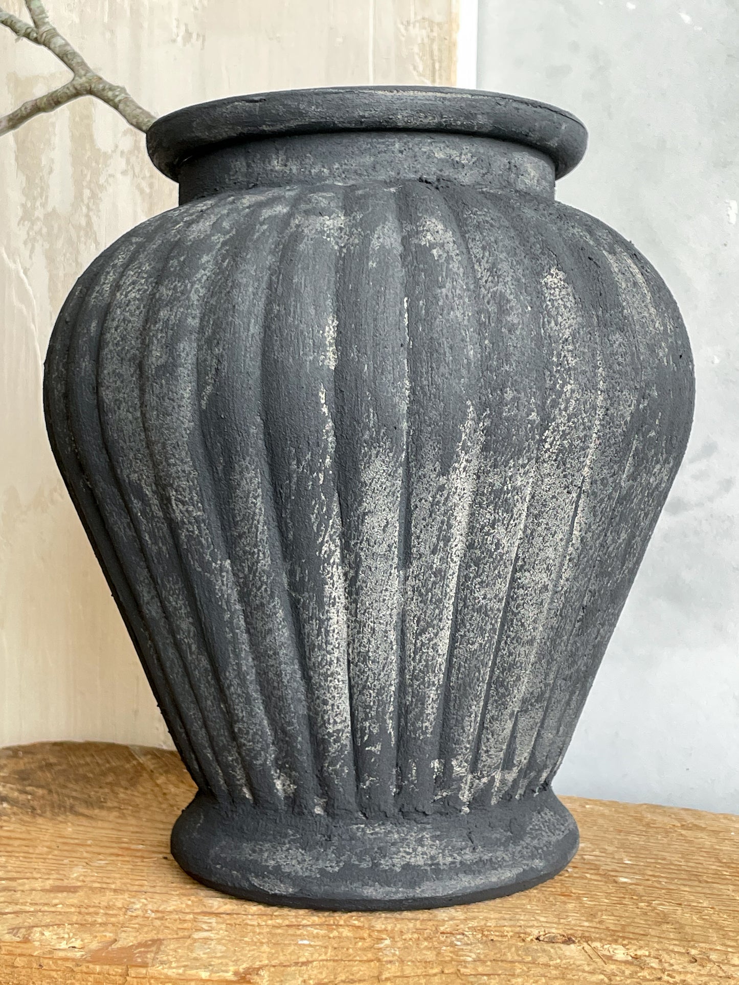 midnight| aged black textured decorative vase 22