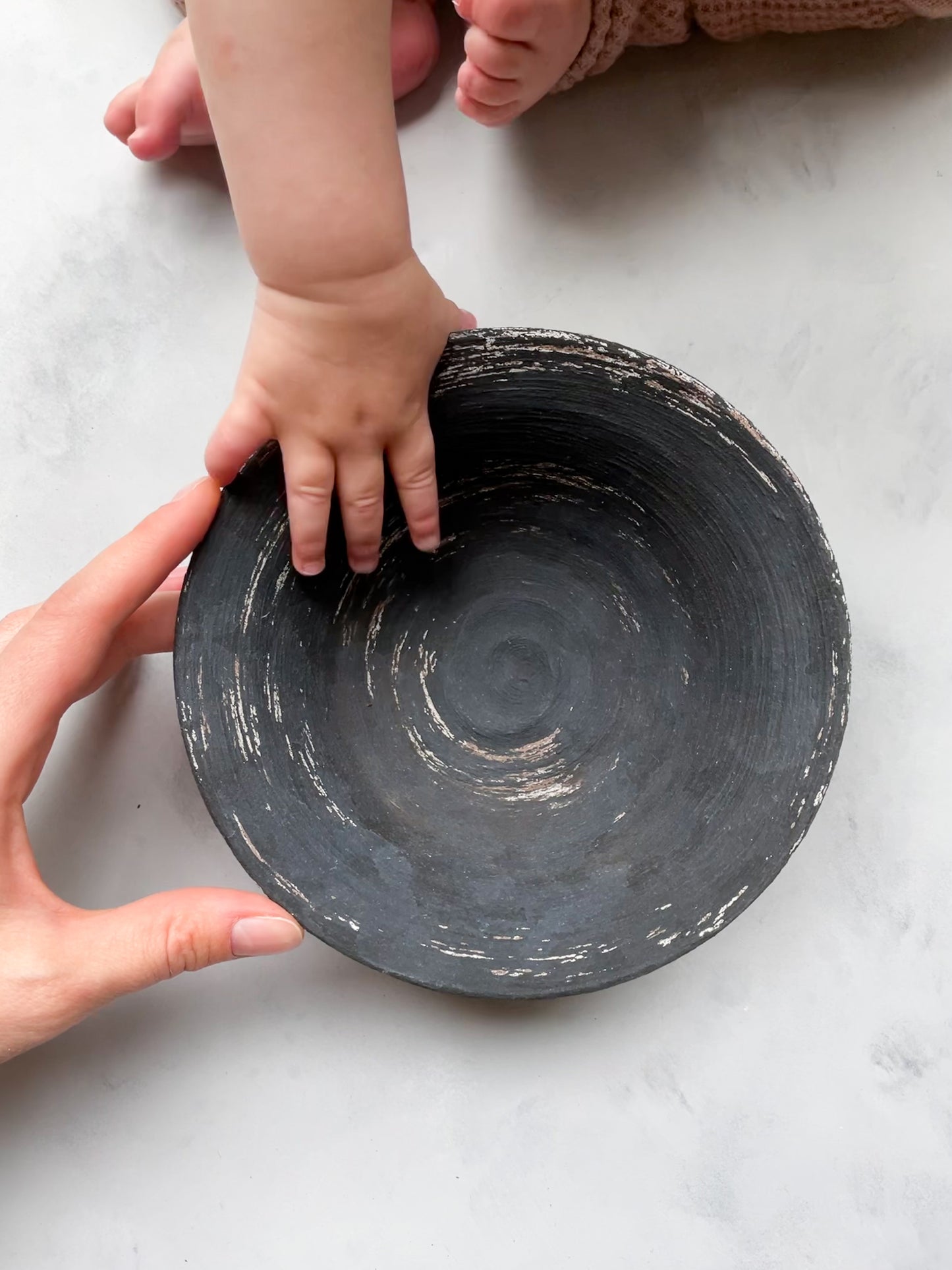 midnight| aged black textured decorative bowl 01