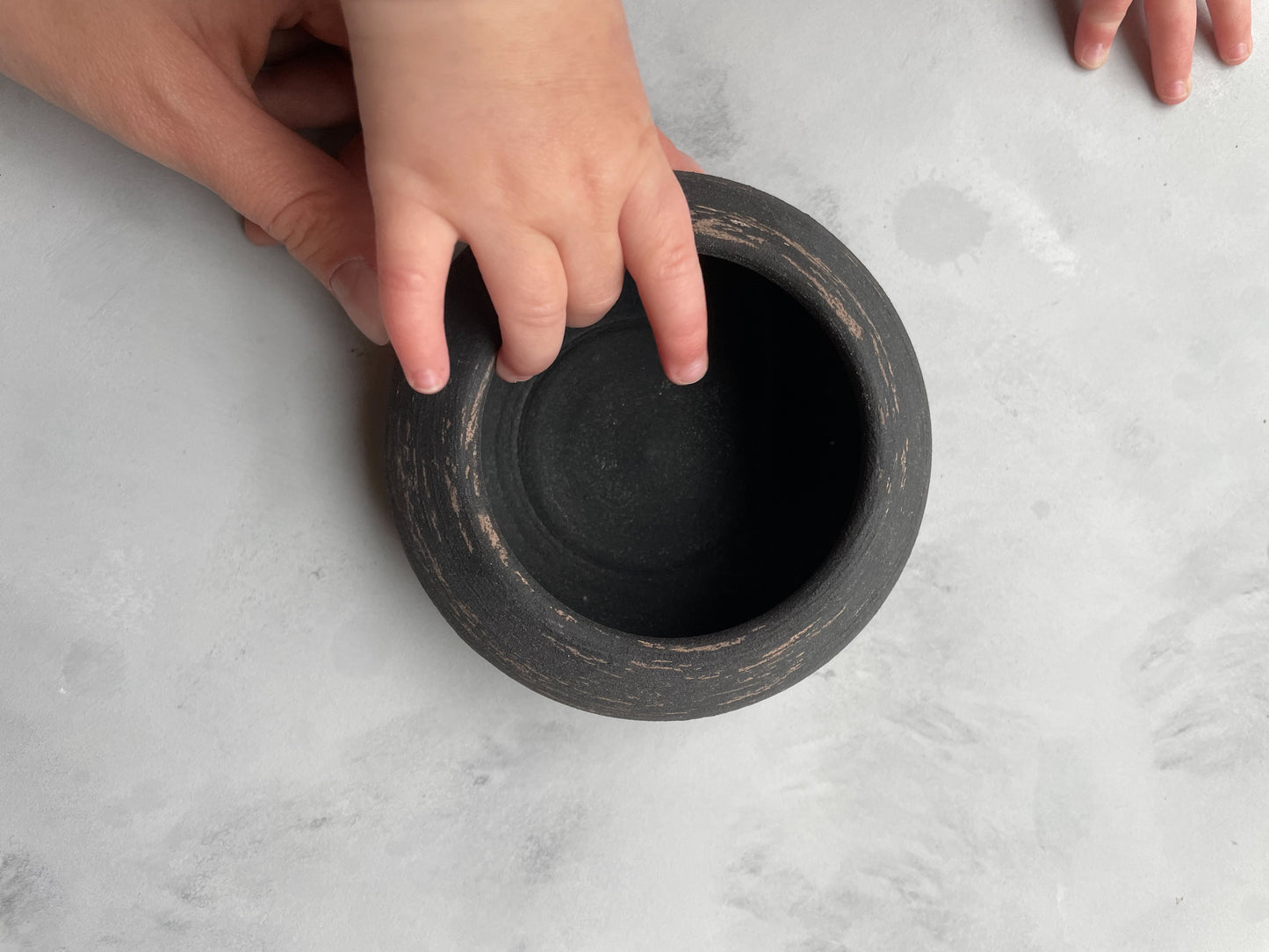 midnight| aged black textured decorative dish