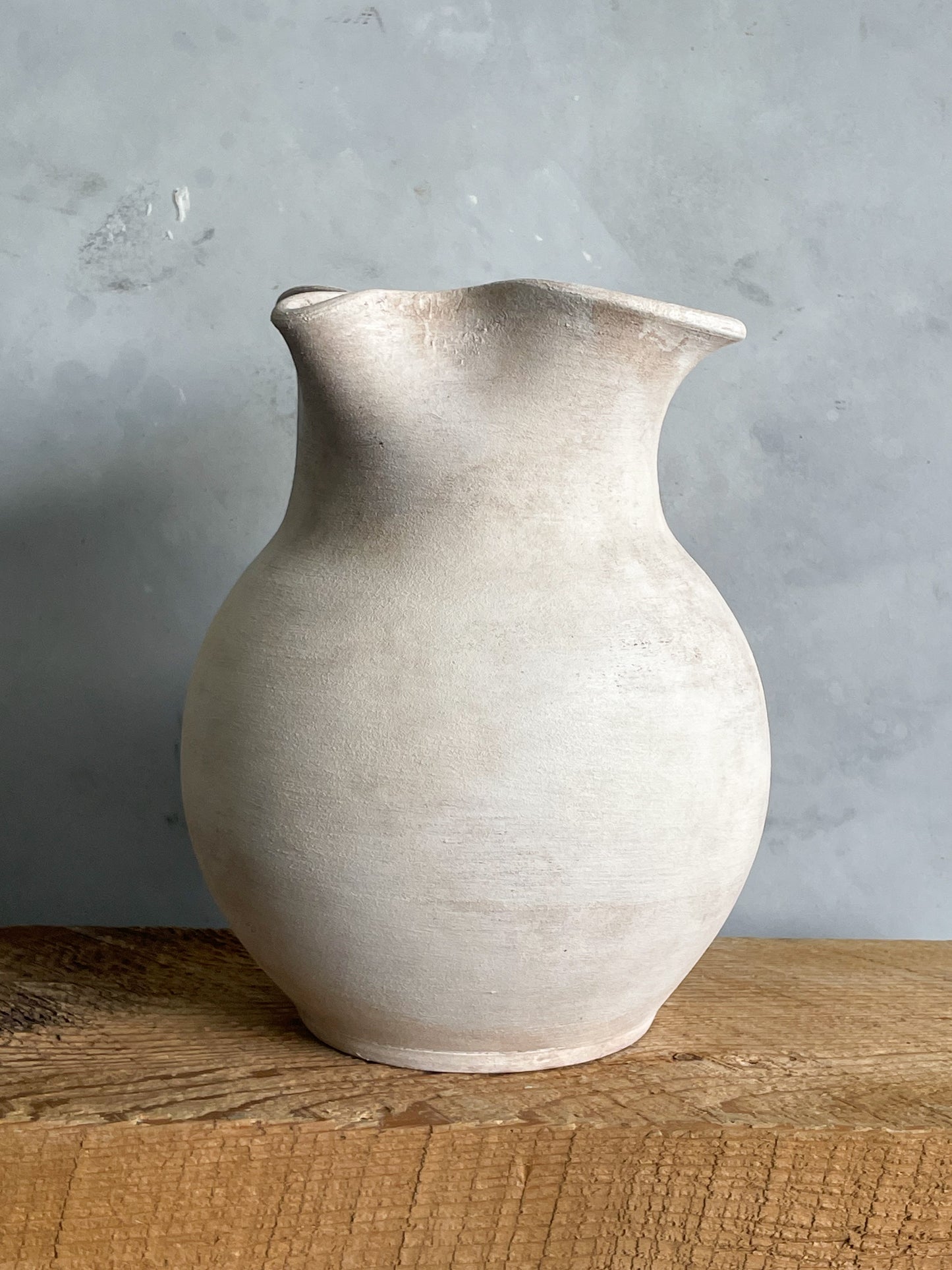 milos| rustic white textured vase 32