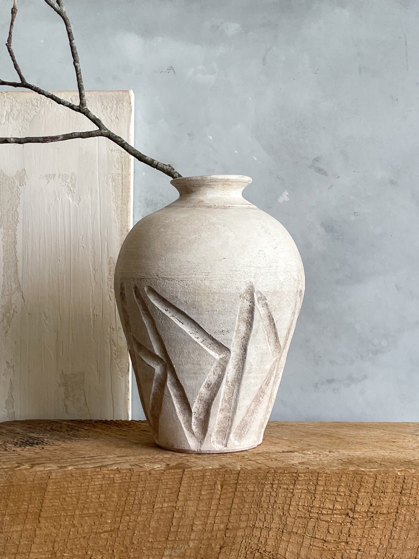 milos| rustic white textured vase 33