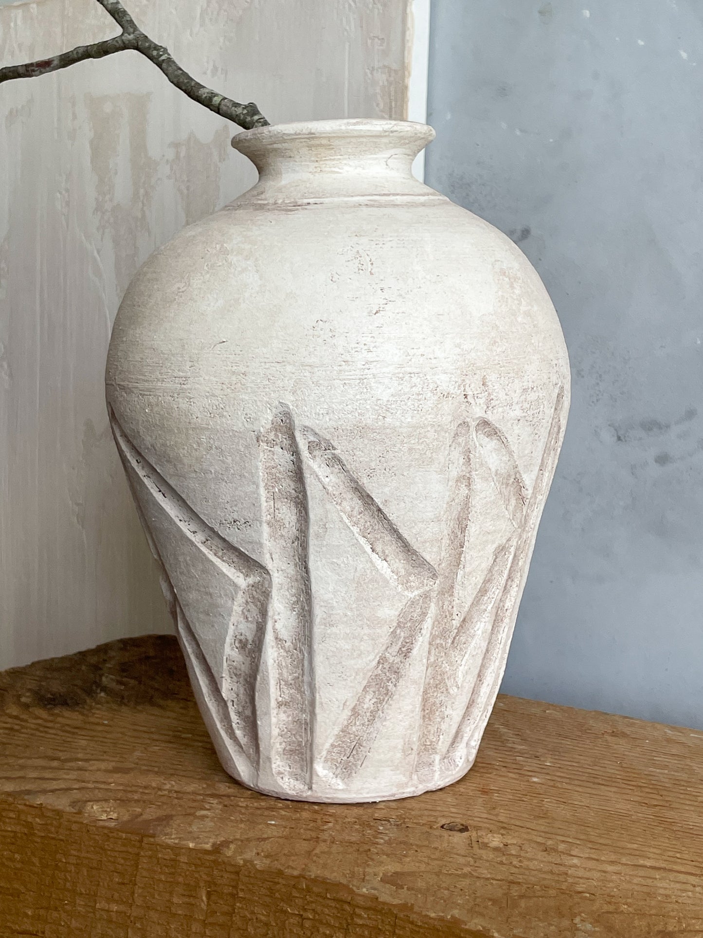 milos| rustic white textured vase 33