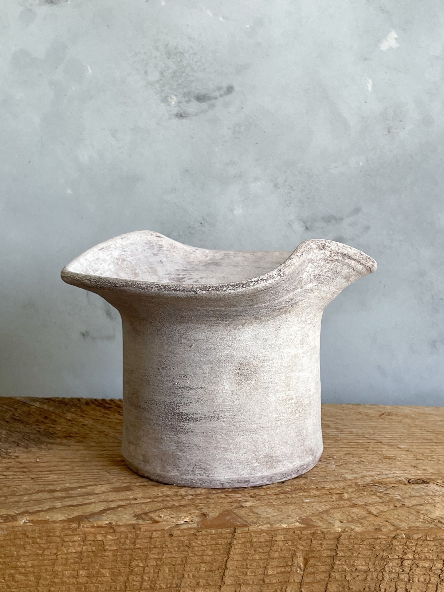 milos| rustic white textured planter vase 36