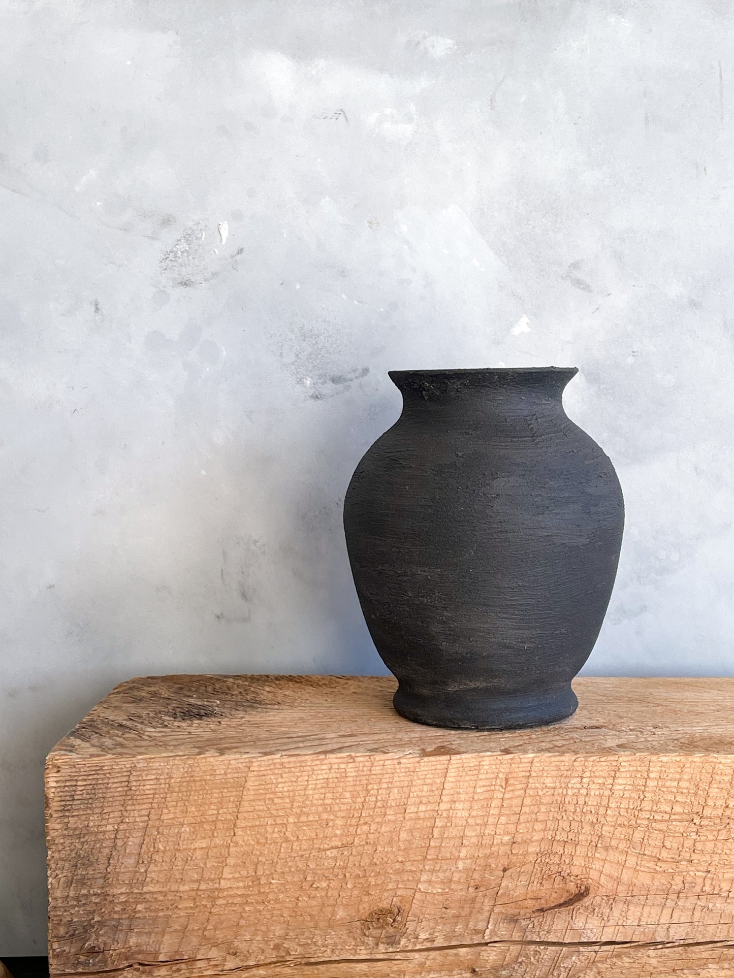 midnight| rustic black textured vase 16