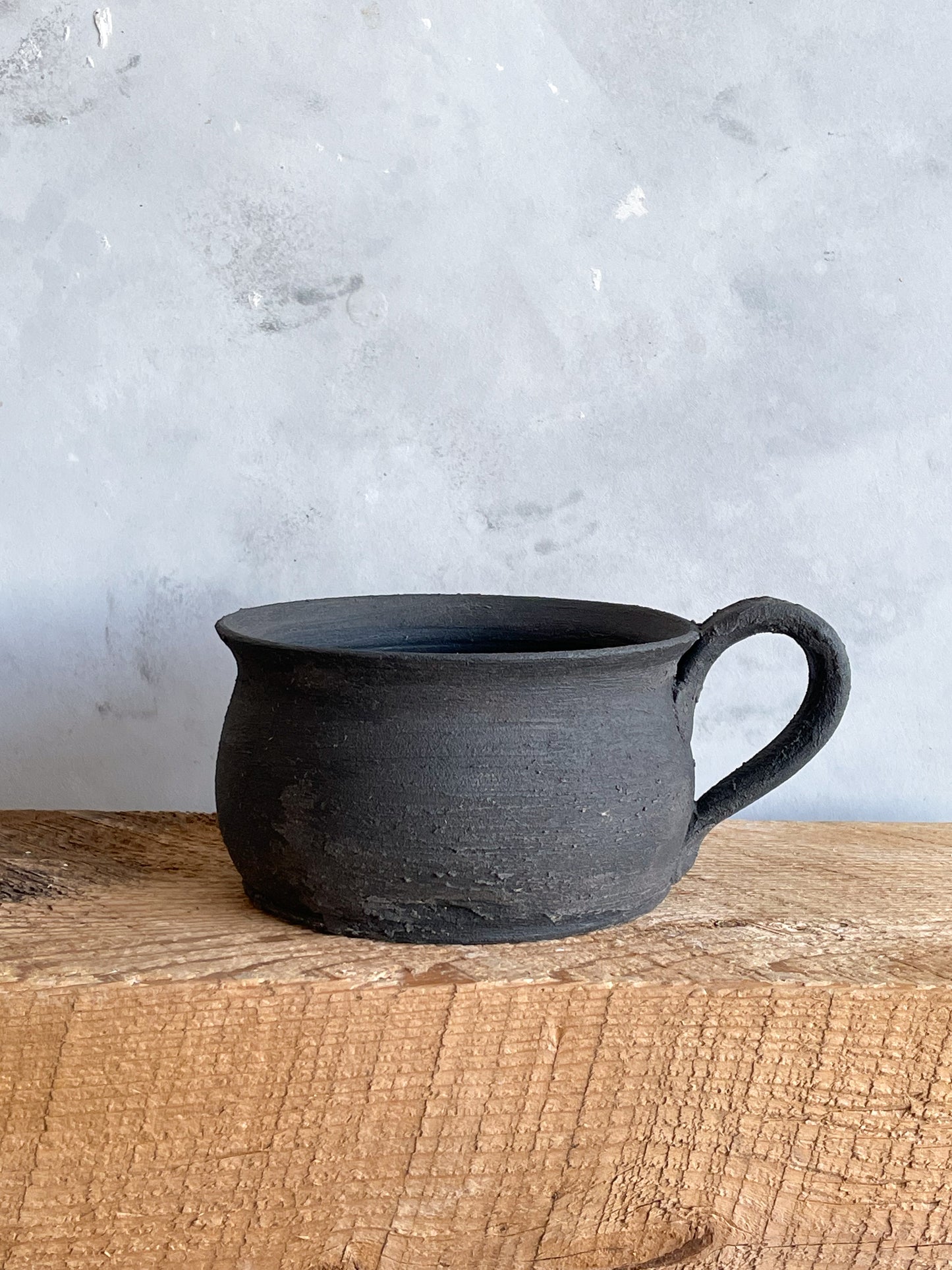 midnight| rustic black textured planter vase with handle 17