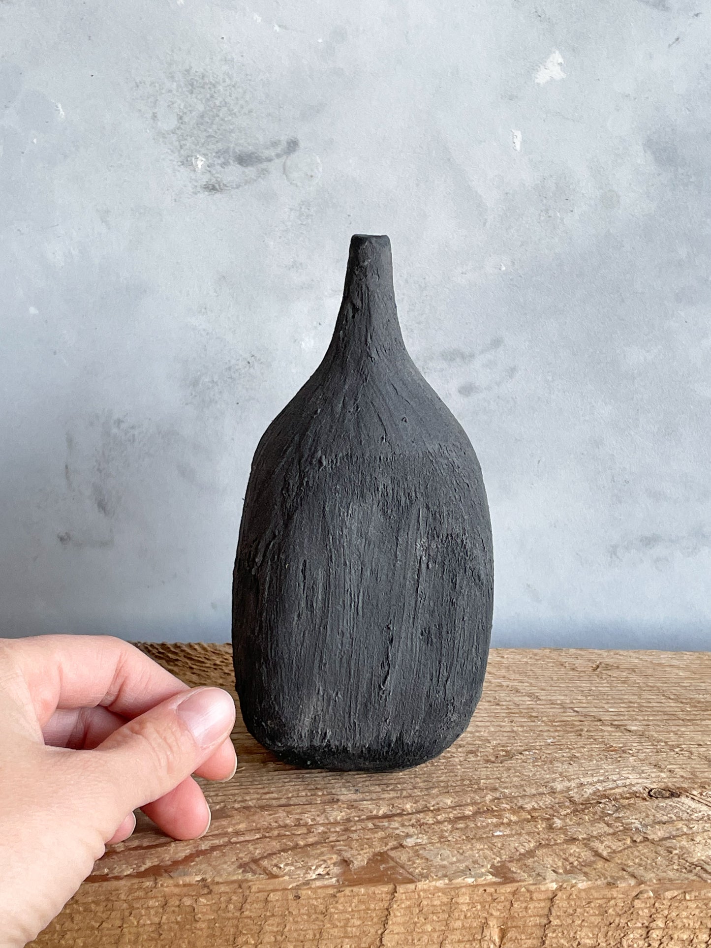 midnight| raged black textured decorative bud vase 19